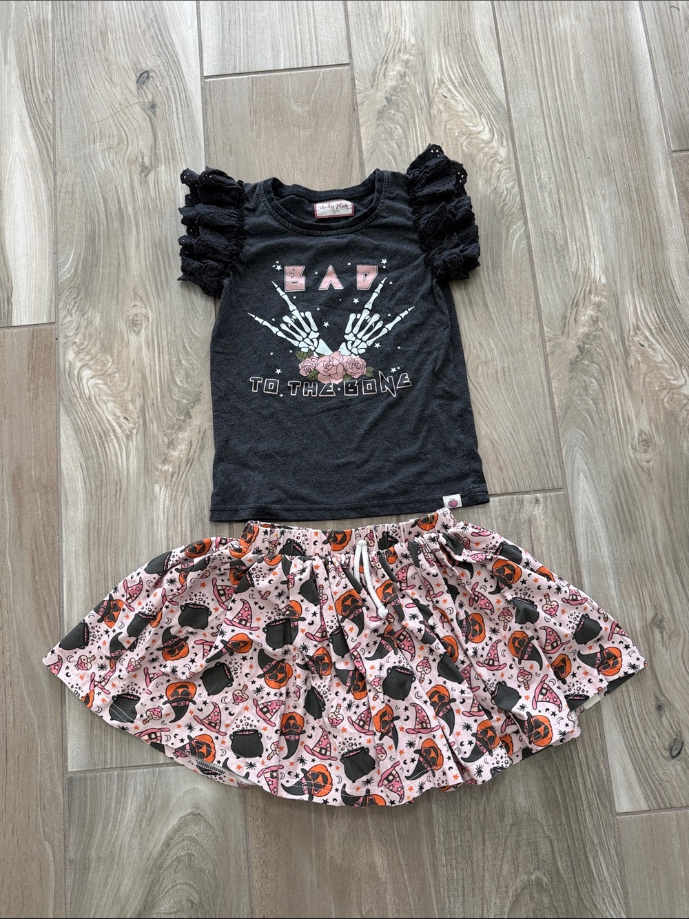 cheeky plum Gray Tee with Pink Label and Pink Graphic